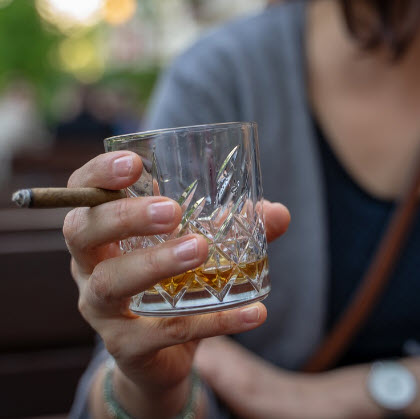 When do actions such as smoking cigarettes or drinking alcohol get you into an addiction? How does addiction begin? When does too much become a harmful habit?